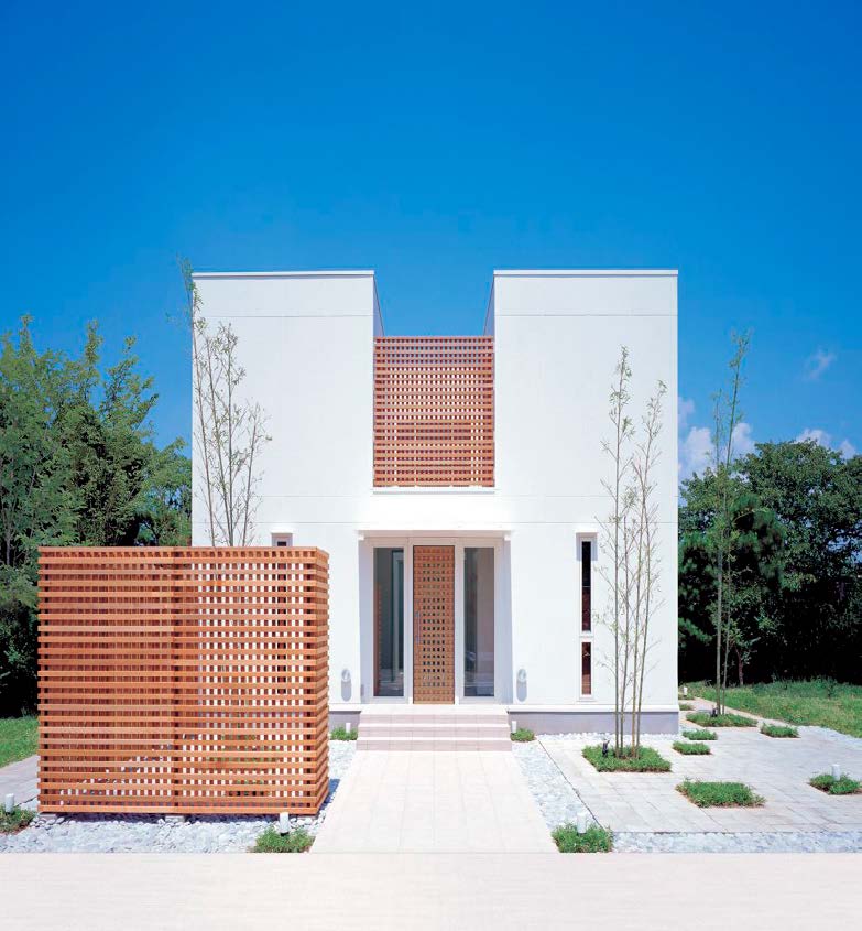 EDDI's House — contemporary white residence with timber lattice accents, Japan